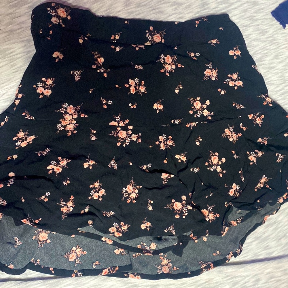 Woman’s xs skirt